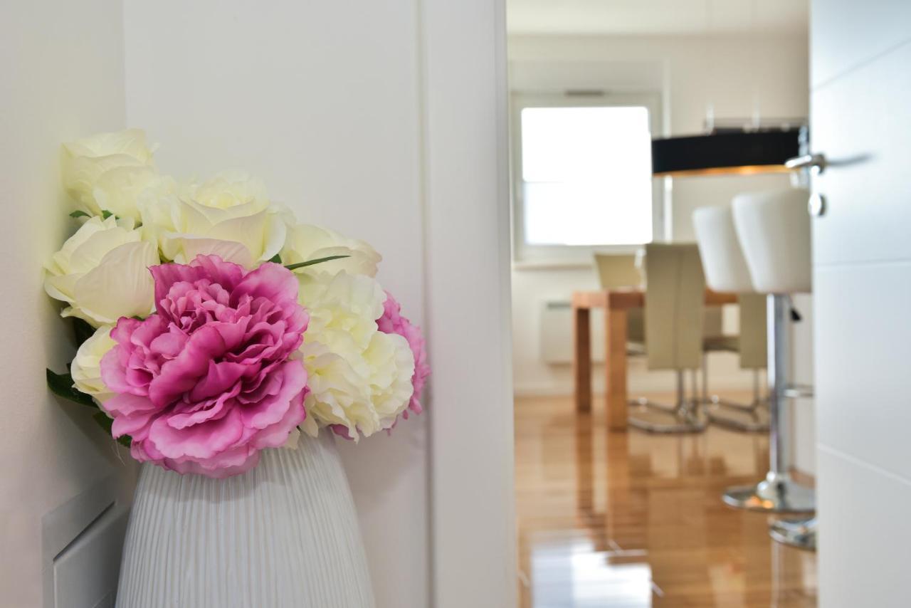 Mm Luxury Apartments Gold & Rubin ザダル エクステリア 写真